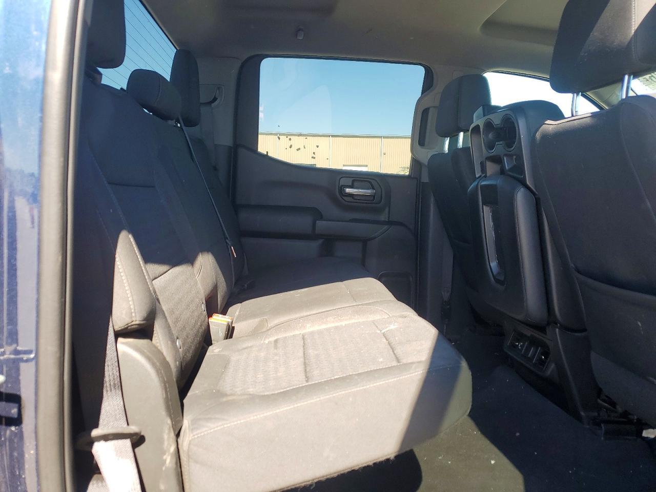 2019 Chevrolet Silver1500 - zdjęcie 10