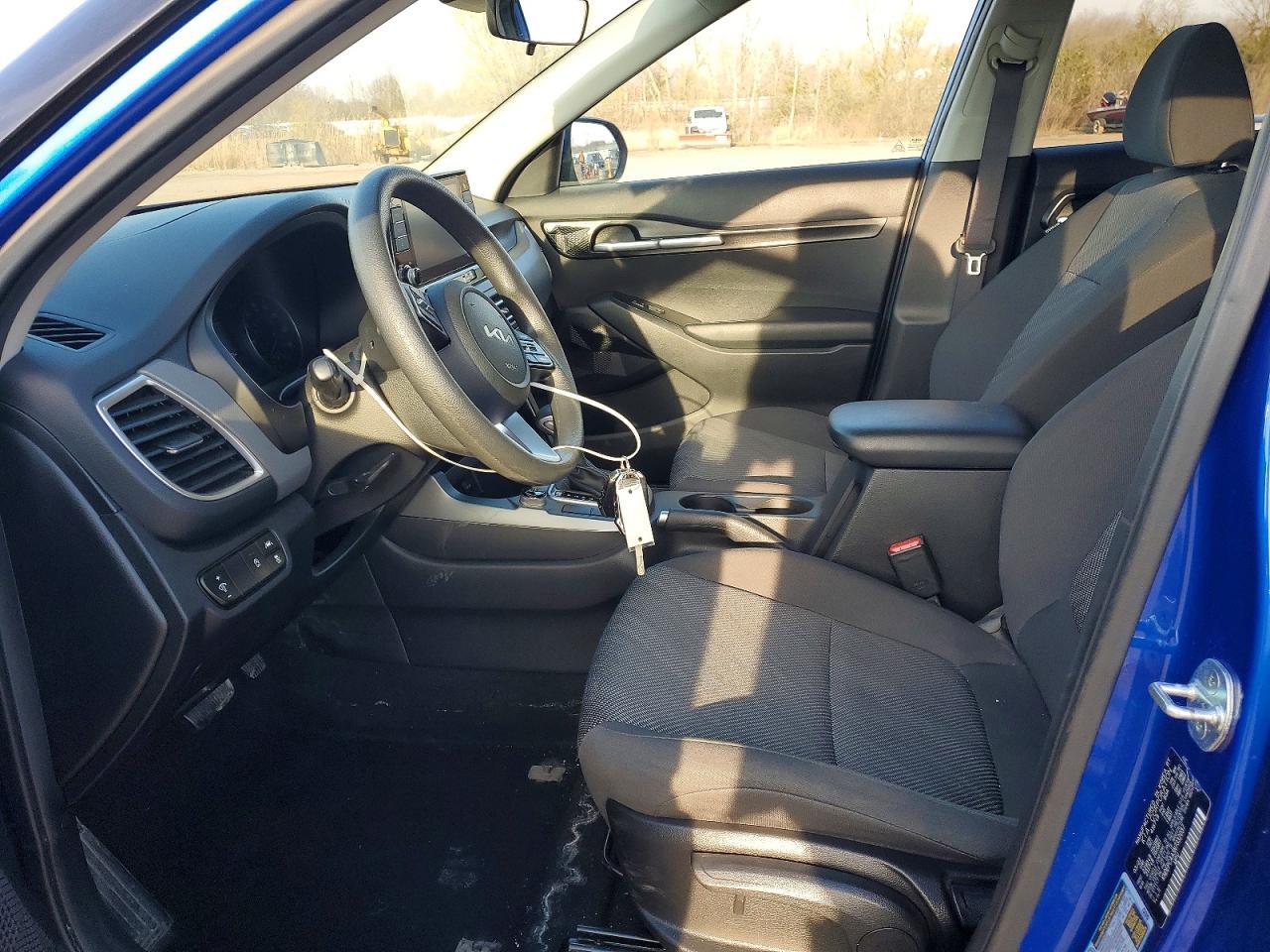 2022 Kia Seltos Lx - zdjęcie 7