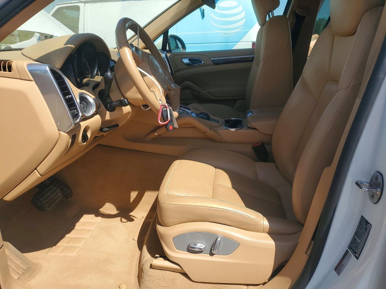 2013 Porsche Cayenne - zdjęcie 7