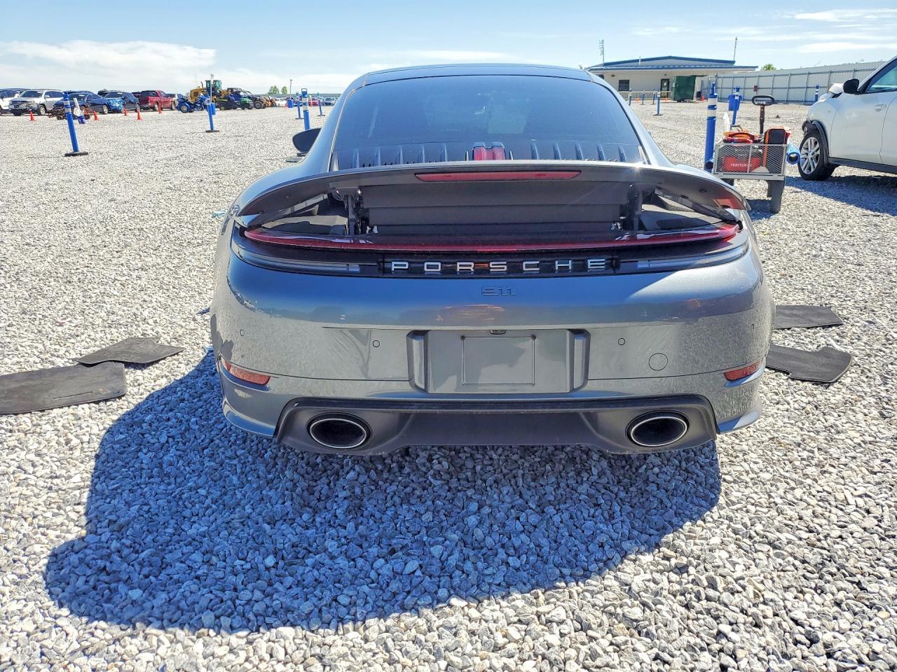 2025 Porsche 911 Carrera S - zdjęcie 6