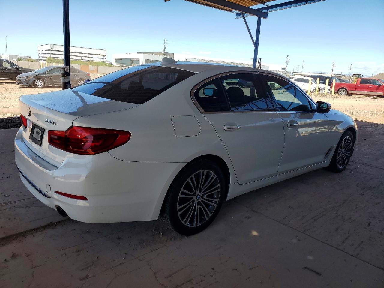 2018 BMW 530 I - zdjęcie 3