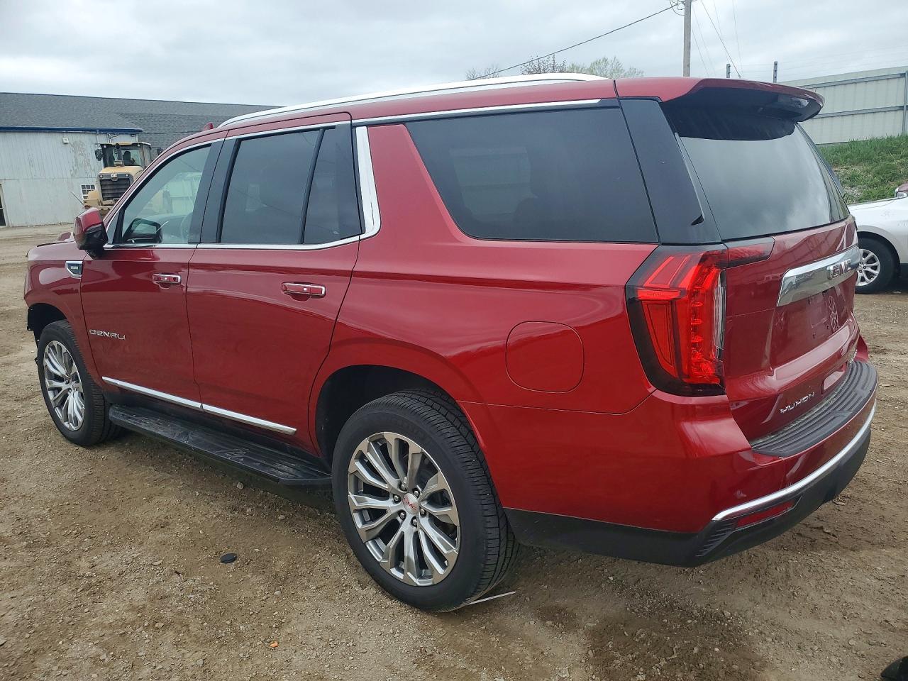 2022 GMC Yukon Denali - zdjęcie 2