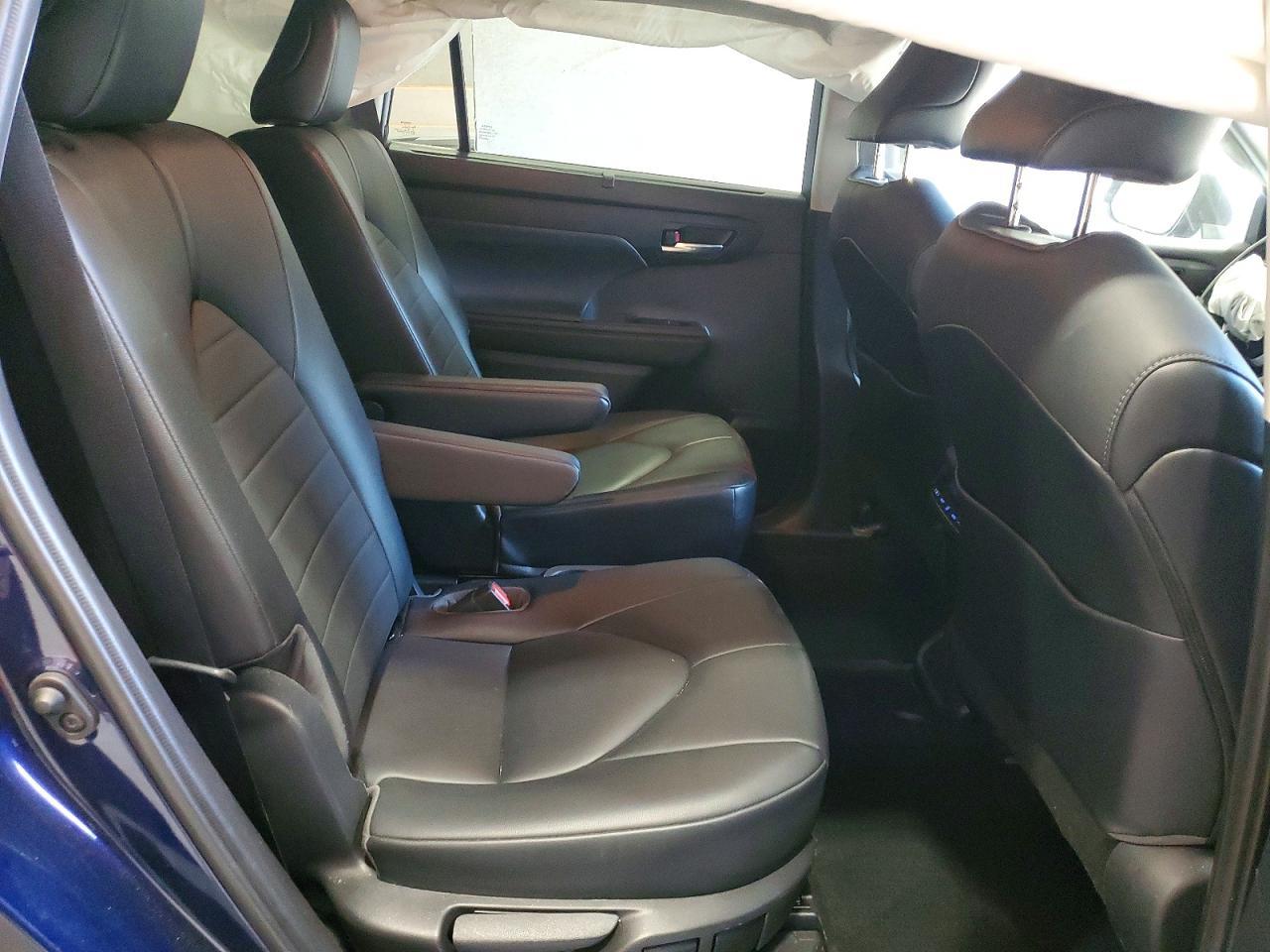 2021 Toyota Highlander Hybrid Xle - zdjęcie 11