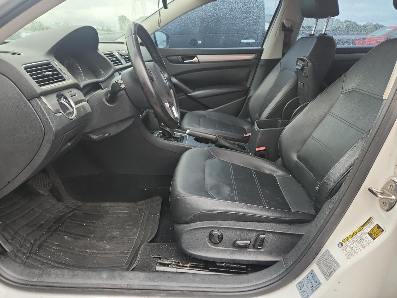 2015 Volkswagen Passat S - zdjęcie 7