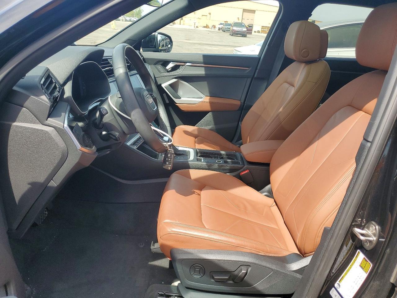 2020 Audi Q3 Premium - zdjęcie 7