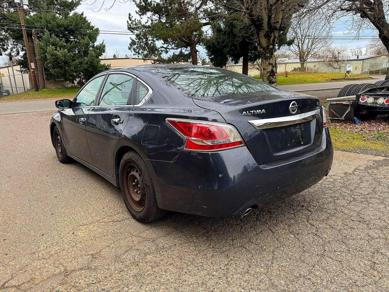 2015 Nissan Altima 2.5 S - zdjęcie 3
