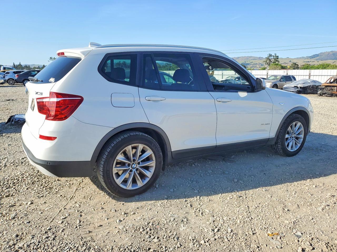 2015 BMW X3 xDrive28D - zdjęcie 3