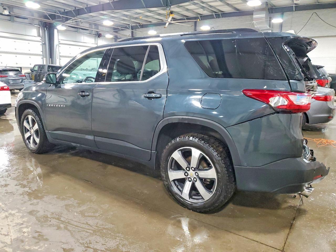 2019 Chevrolet Traverse Lt - zdjęcie 2