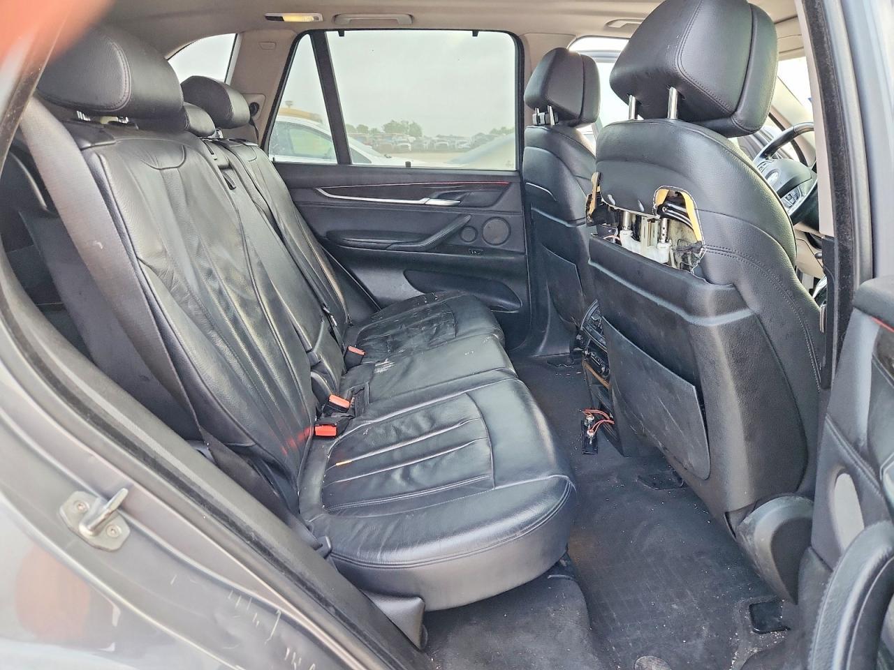 2014 BMW X5 Sdrive35I - zdjęcie 11
