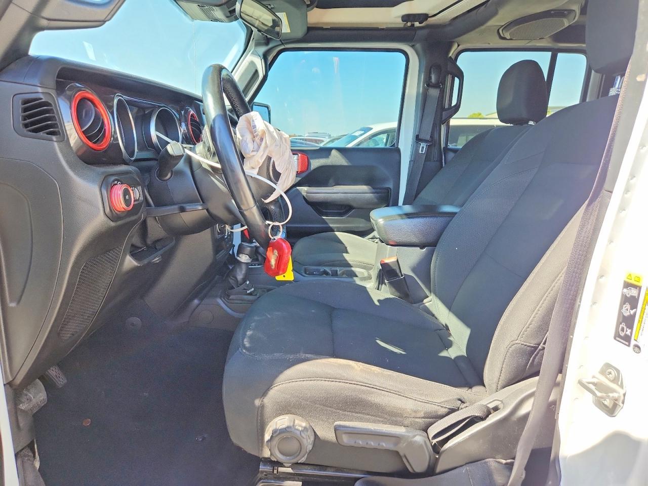 2021 Jeep Wrangler Unlimited Sport - zdjęcie 7