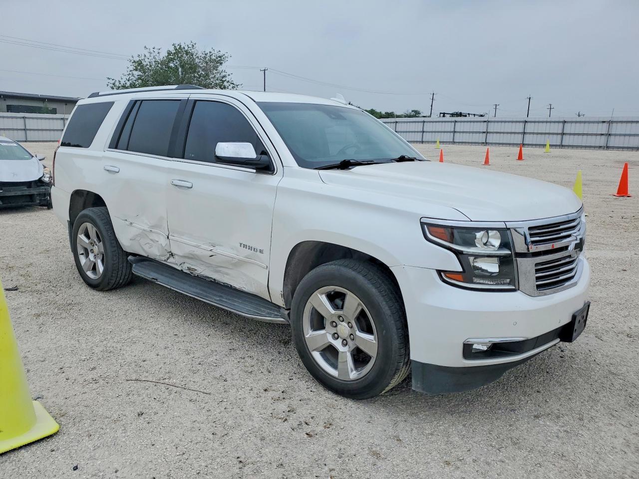 2019 Chevrolet Tahoe K1500 Premier - zdjęcie 4
