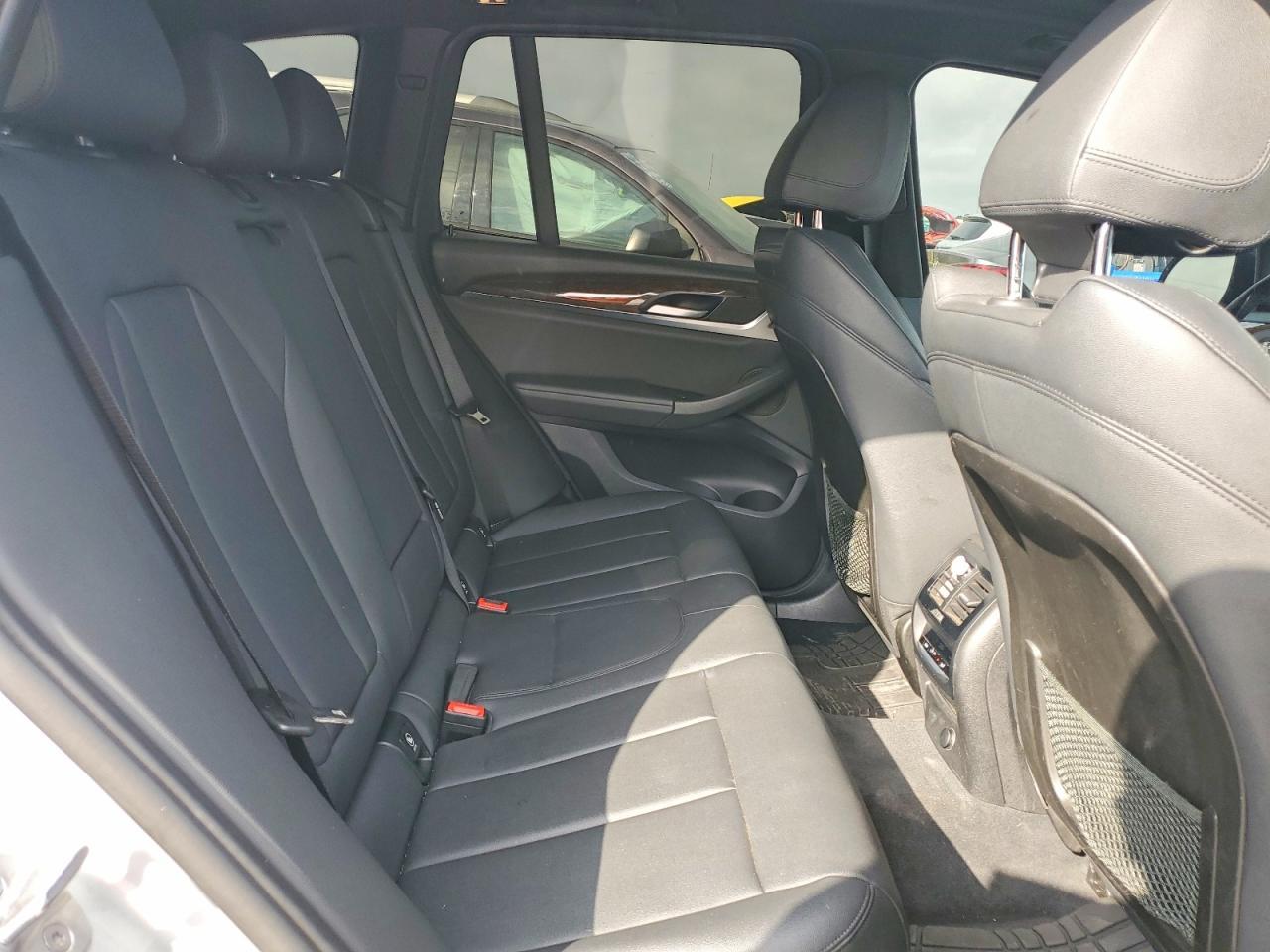 2018 BMW X3 xDrive30I - zdjęcie 11