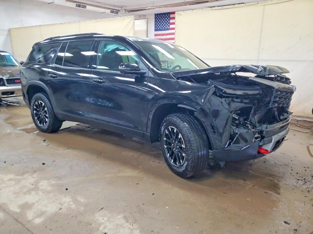 2025 Chevrolet Traverse Z71 - zdjęcie 4