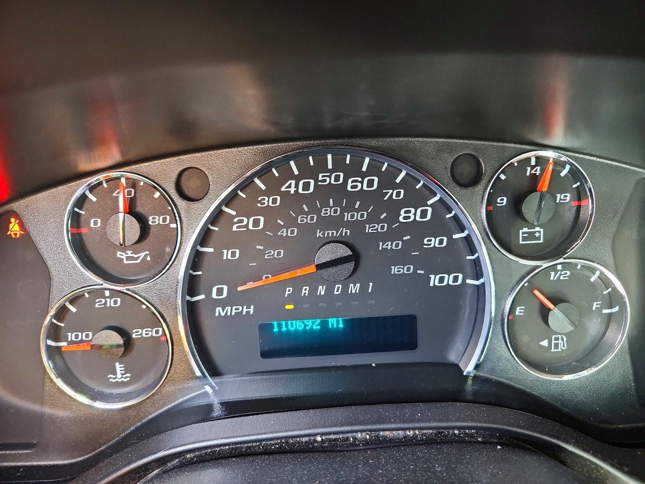 2020 Chevrolet Express G2500 - zdjęcie 9