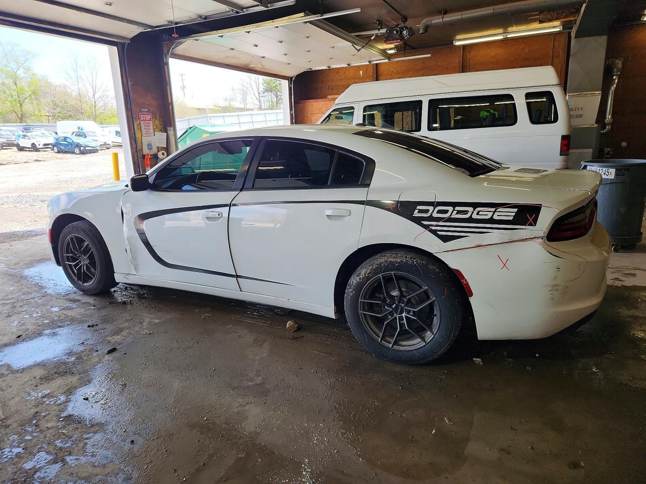 2016 Dodge Charger Sxt - zdjęcie 2