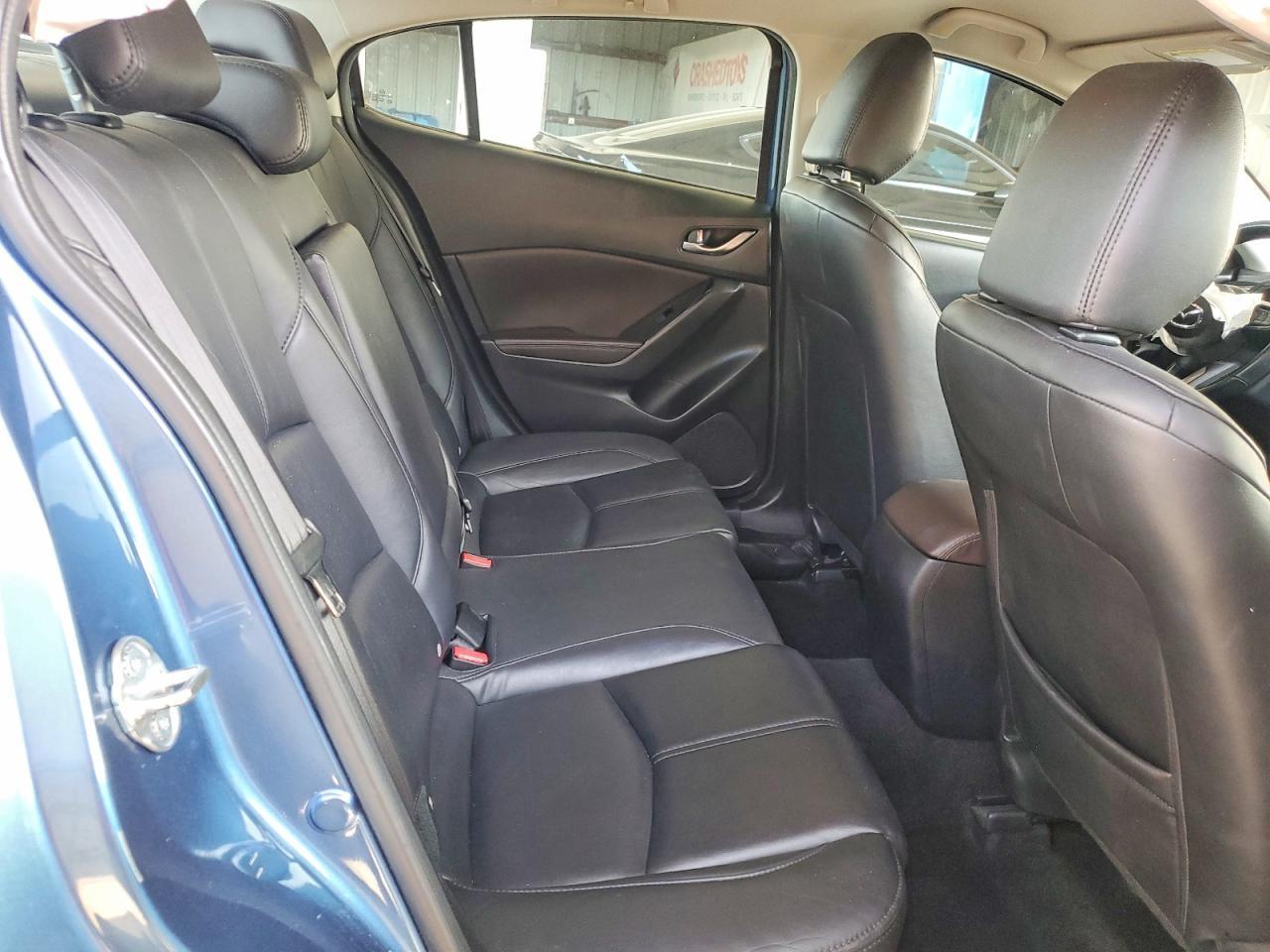 2018 Mazda 3 - zdjęcie 10