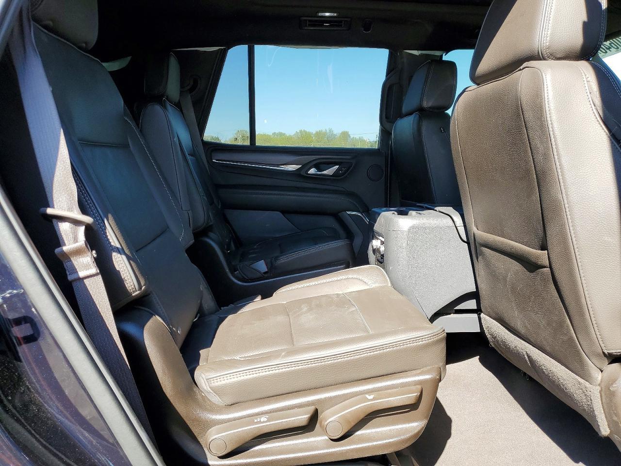 2021 GMC Yukon Denali - zdjęcie 11