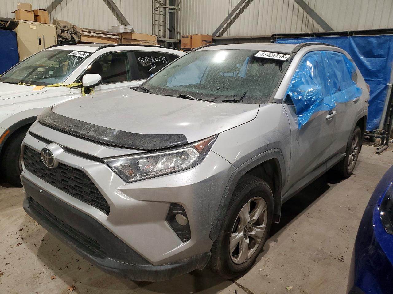 2021 Toyota Rav4 Xle - zdjęcie główne