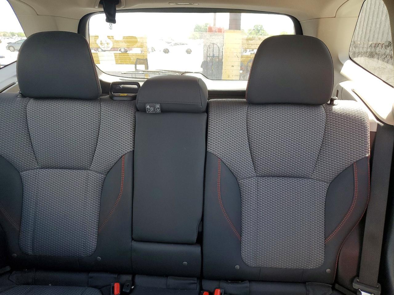 2021 Subaru Forester Sport - zdjęcie 10