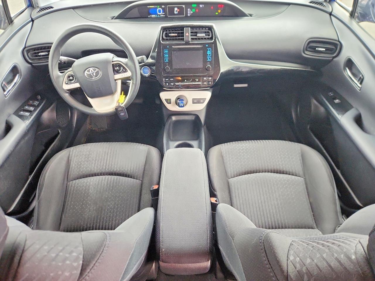2018 Toyota Prius Two - zdjęcie 8
