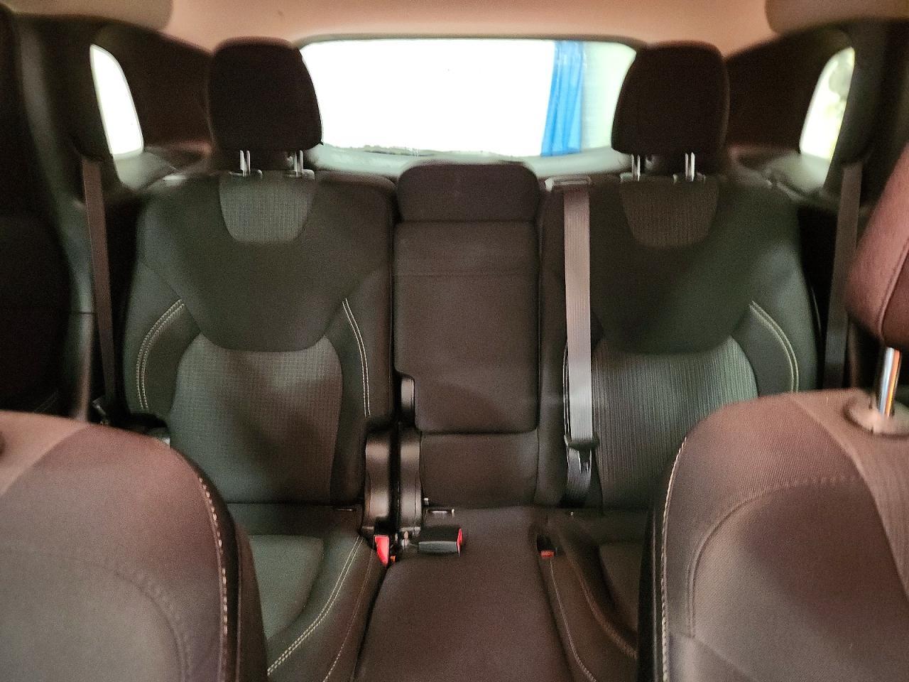 2015 Jeep Cherokee Latitude - zdjęcie 10