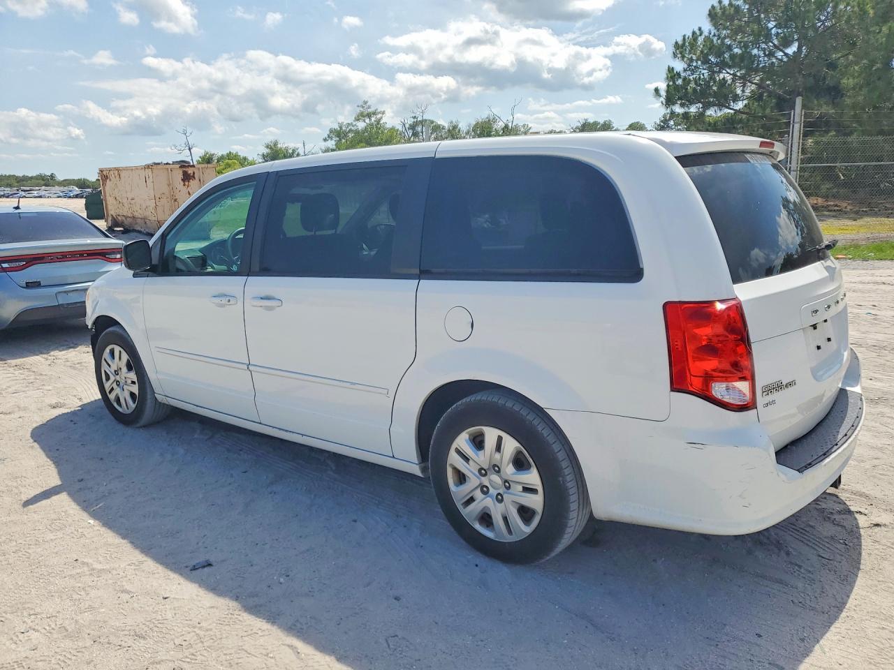 2017 Dodge Grand Caravan Se - zdjęcie 2