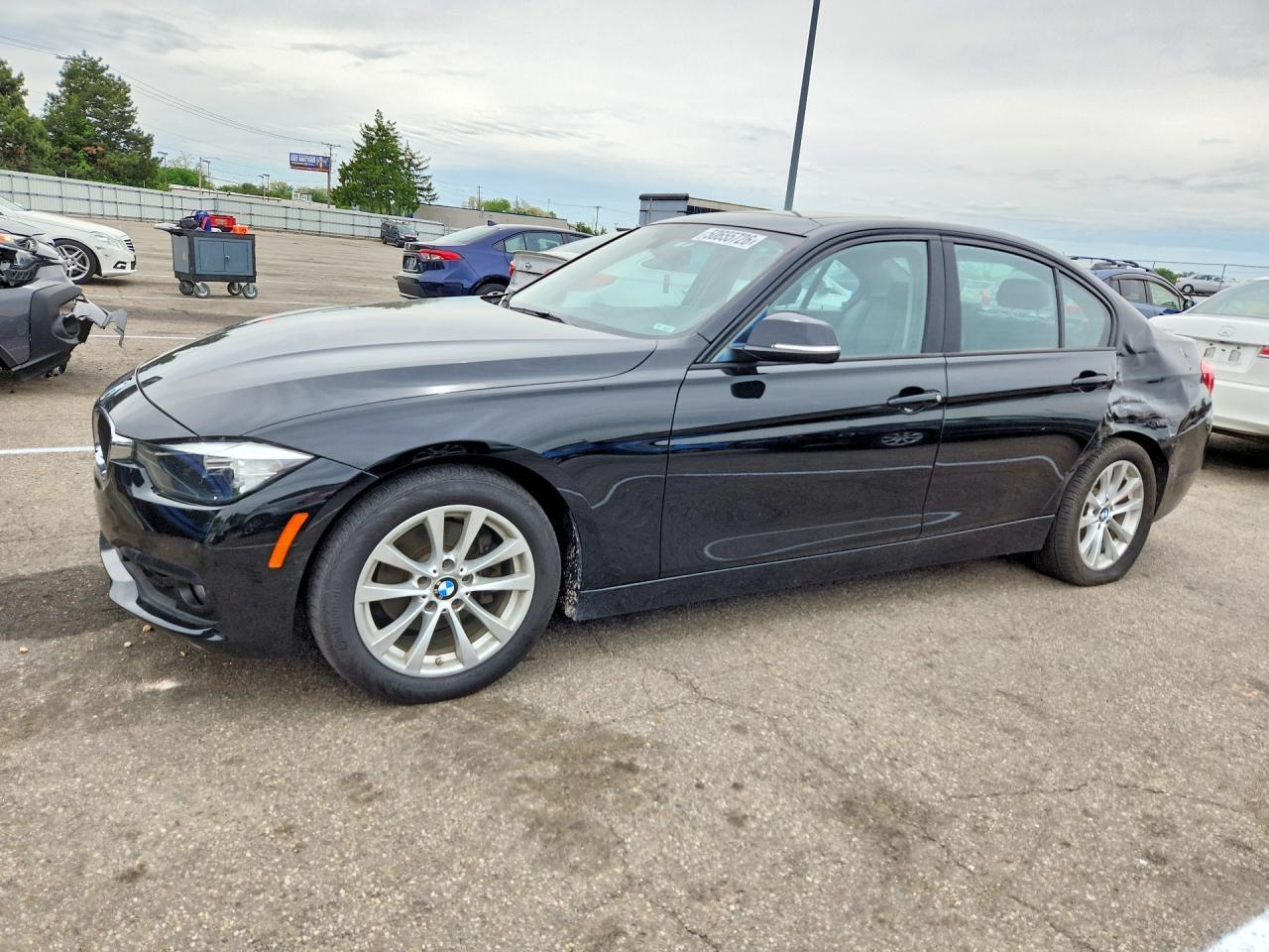 2016 BMW 320 Xi - zdjęcie główne