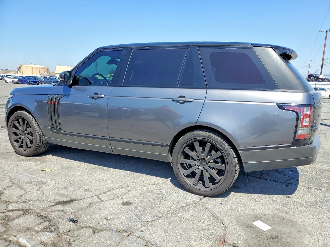 2014 Land Rover Range Rover Supercharged - zdjęcie 2