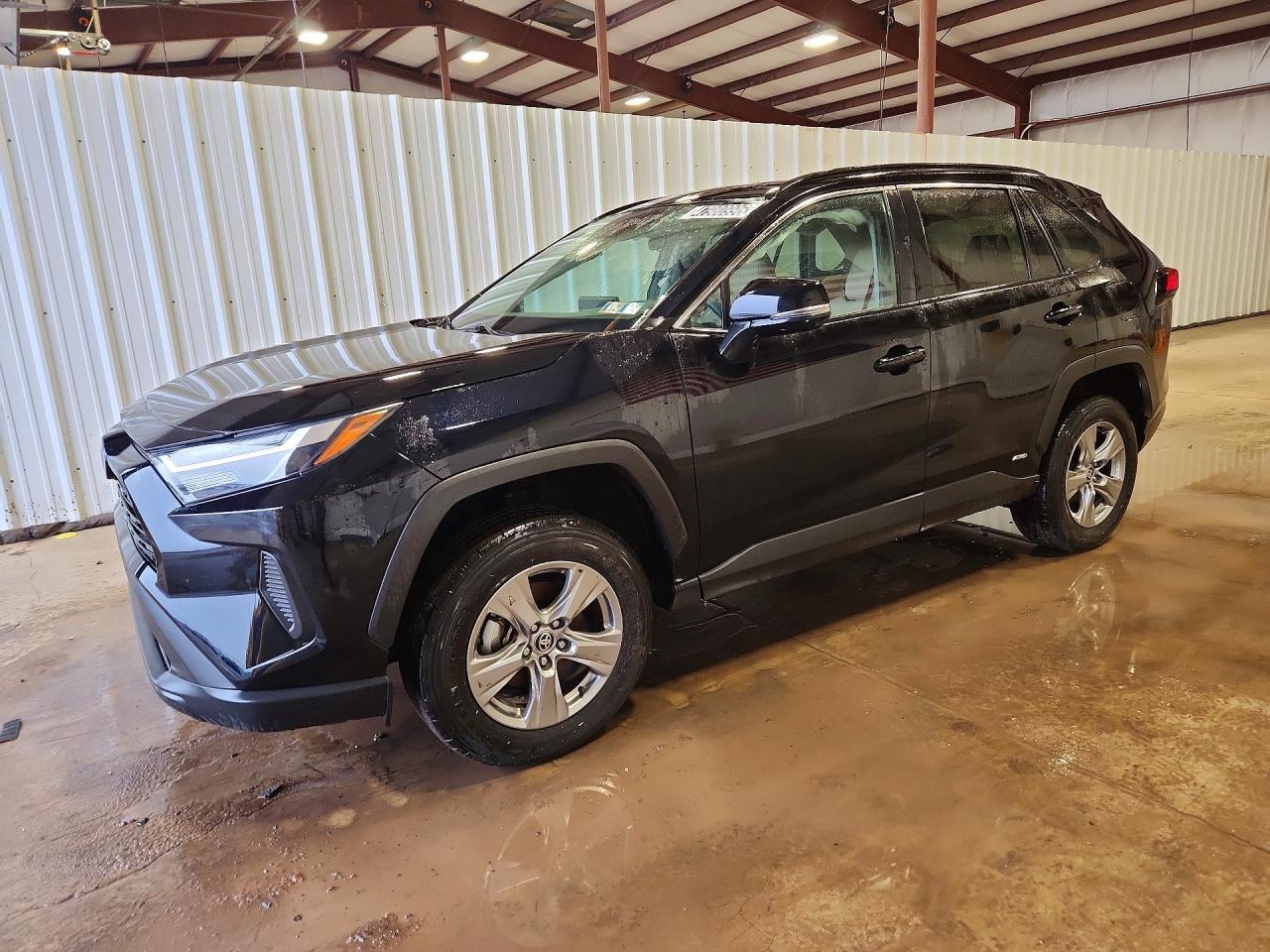 2024 Toyota Rav4 Hybrid Xle - zdjęcie główne