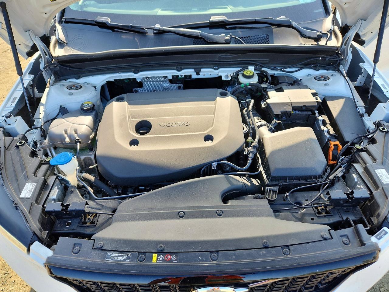 2024 Volvo Xc40 Plus - zdjęcie 12