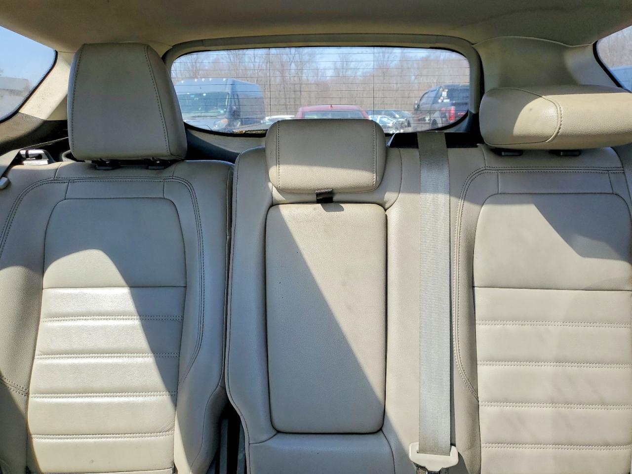 2017 Ford Escape Titanium - zdjęcie 10