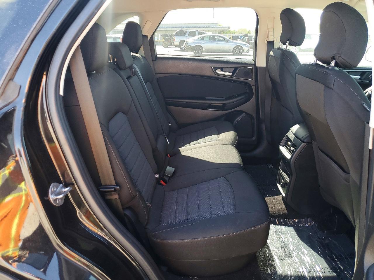 2016 Ford Edge Se - zdjęcie 11