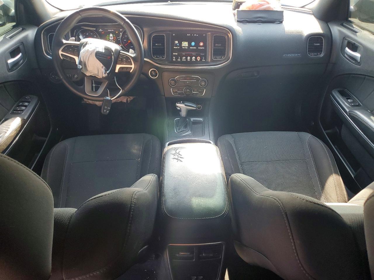 2016 Dodge Charger Sxt - zdjęcie 8
