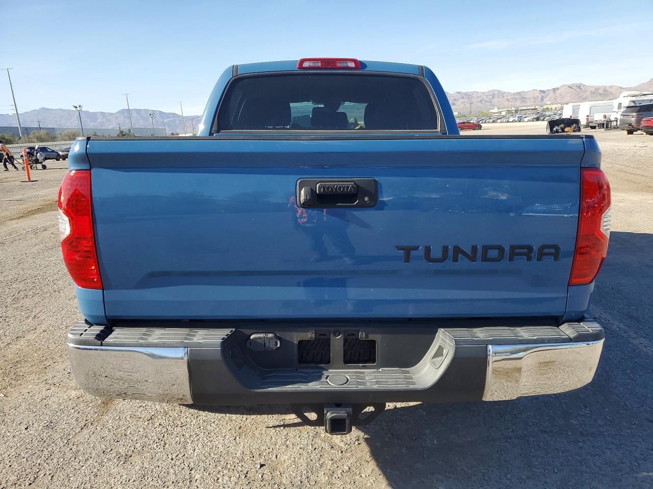 2019 Toyota Tundra Sr5 - zdjęcie 6