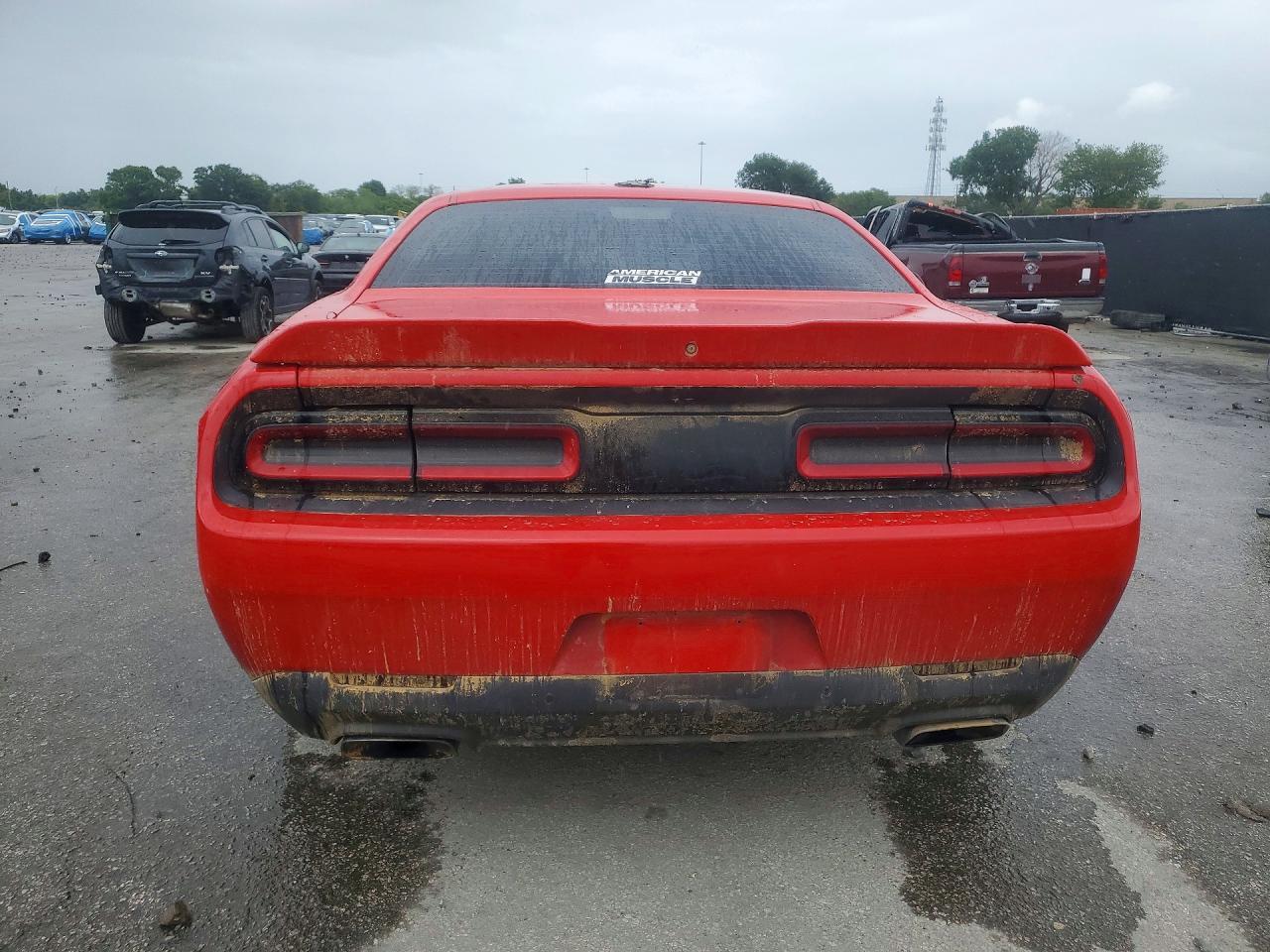 2015 Dodge Challenger R - zdjęcie 6