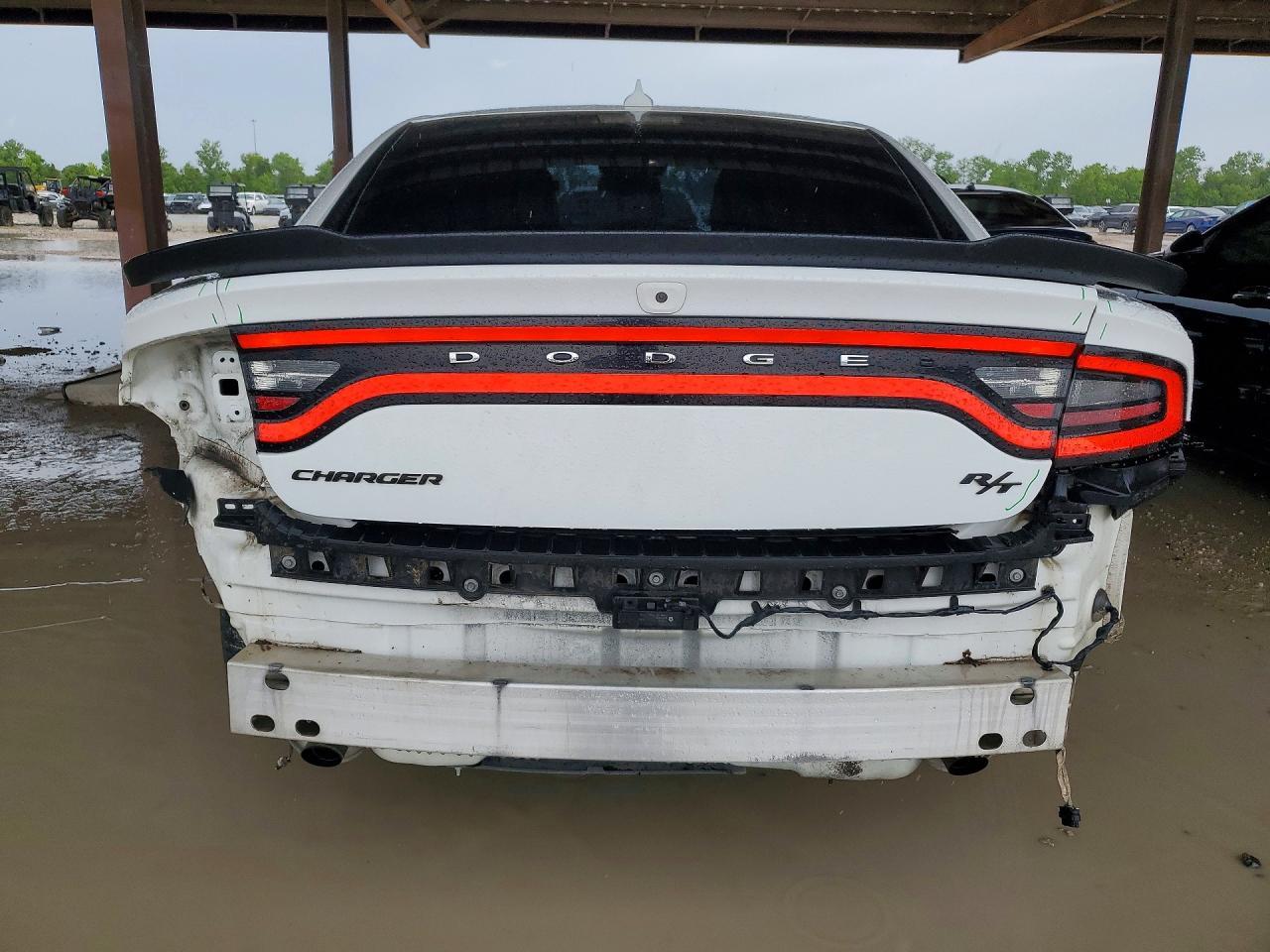 2017 Dodge Charger R - zdjęcie 6