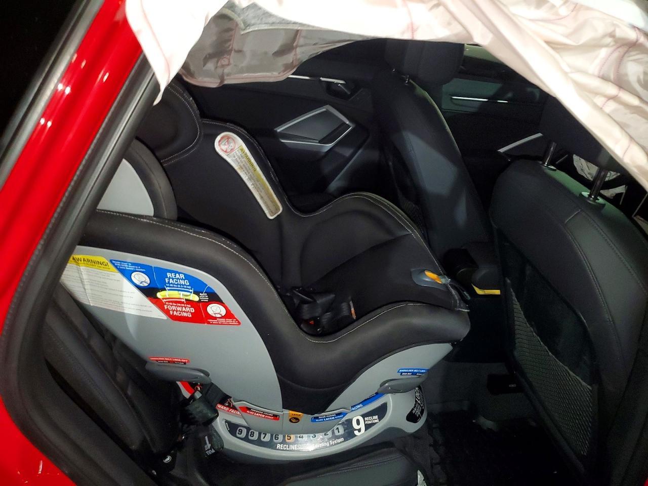 2024 Audi Q3 Premium S Line 45 - zdjęcie 11