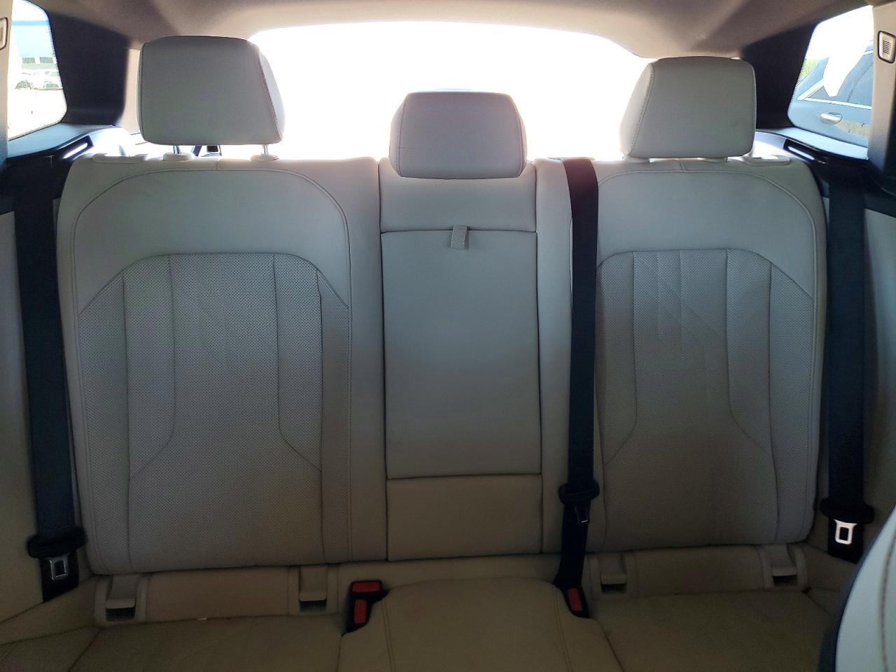 2025 BMW X3 30 xDrive - zdjęcie 10