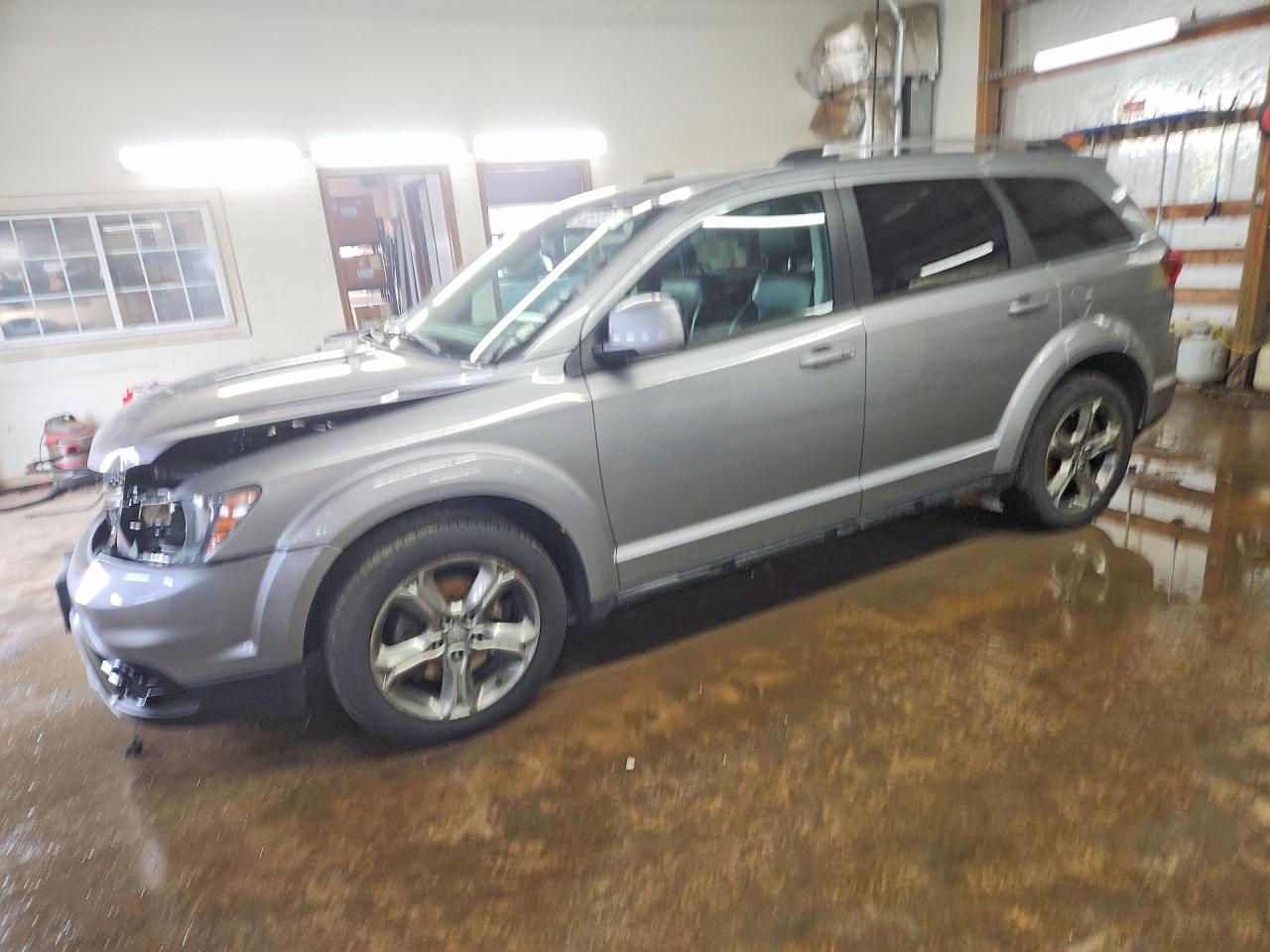 2016 Dodge Journey Crossroad - zdjęcie główne