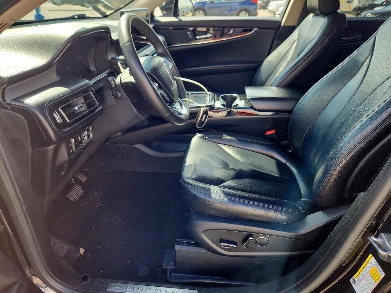 2021 Lincoln Nautilus - zdjęcie 7