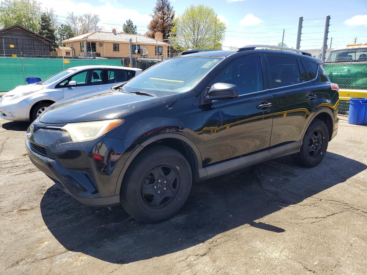 2017 Toyota Rav4 Le - zdjęcie główne