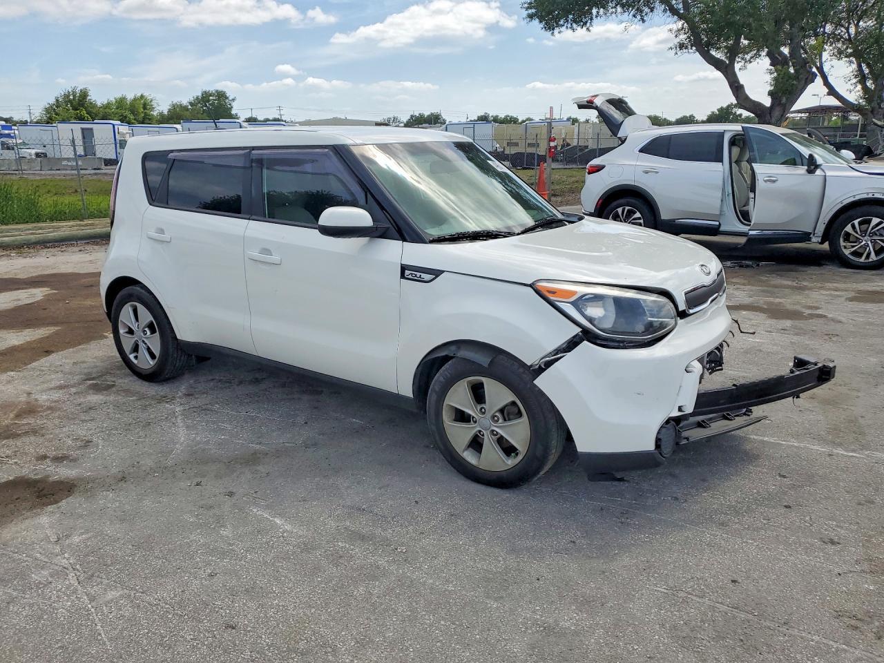 2016 Kia Soul Base - zdjęcie 4
