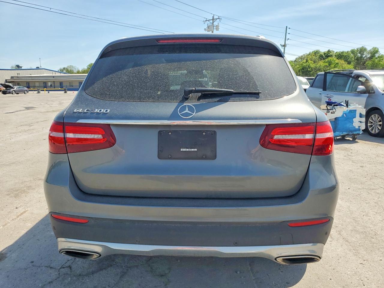 2018 Mercedes-Benz Glc 300 - zdjęcie 6