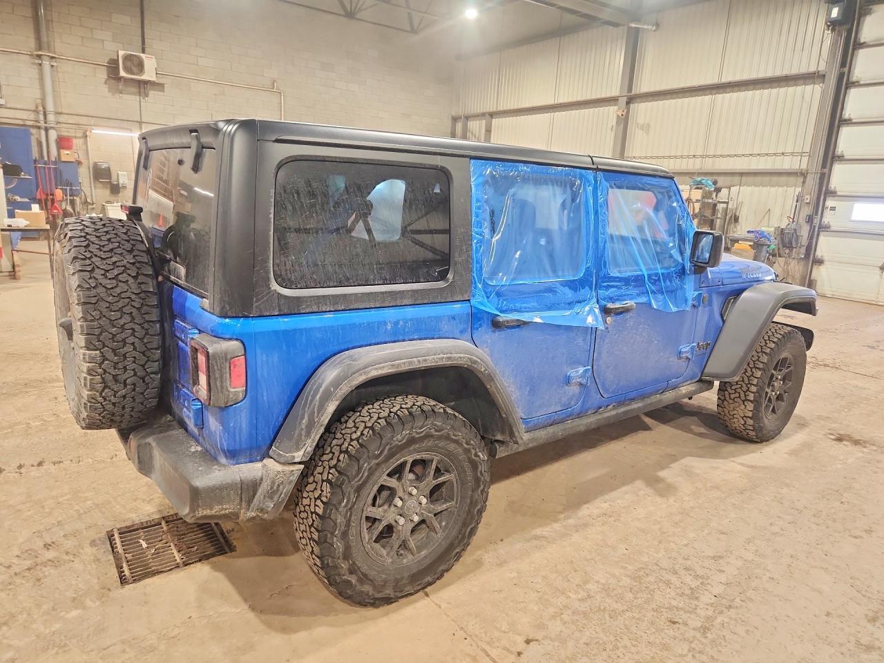 2024 Jeep Wrangler Sport - zdjęcie 3