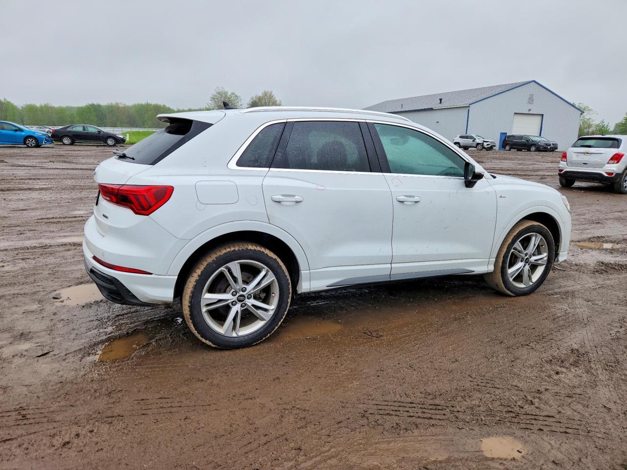 2024 Audi Q3 Premium Plus S Line 45 - zdjęcie 3