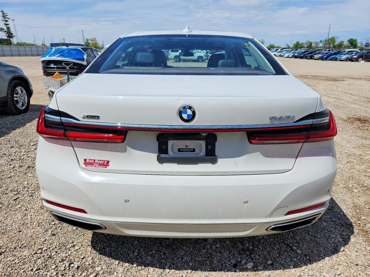 2020 BMW 740 Xi - zdjęcie 6