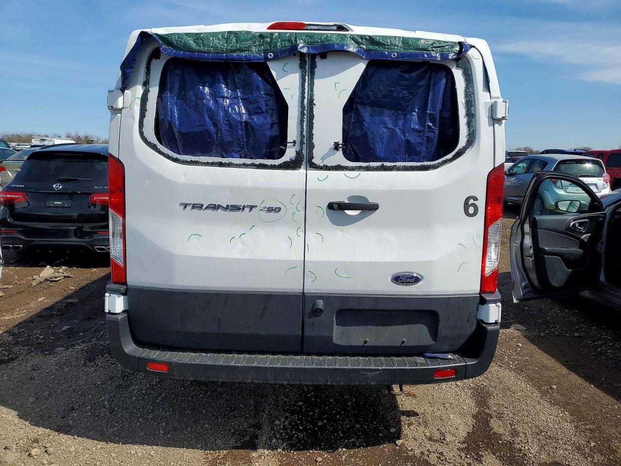 2021 Ford Transit T-250 - zdjęcie 6