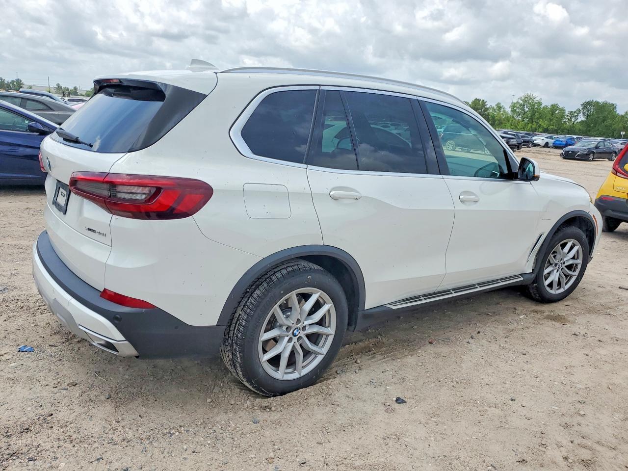 2023 BMW X5 Sdrive 40I - zdjęcie 3