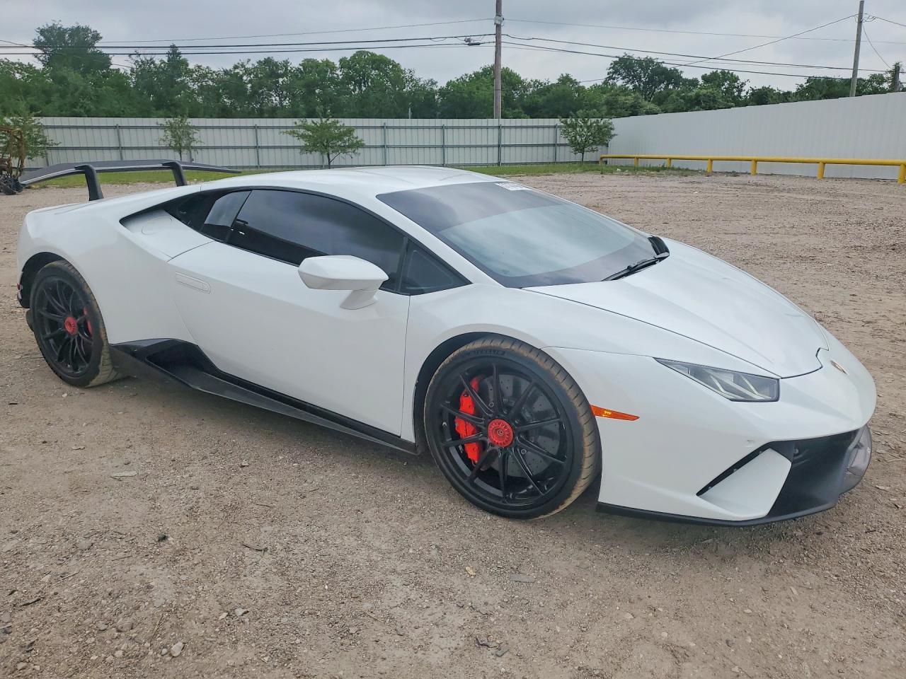 2018 Lamborghini Huracan Performante - zdjęcie 4