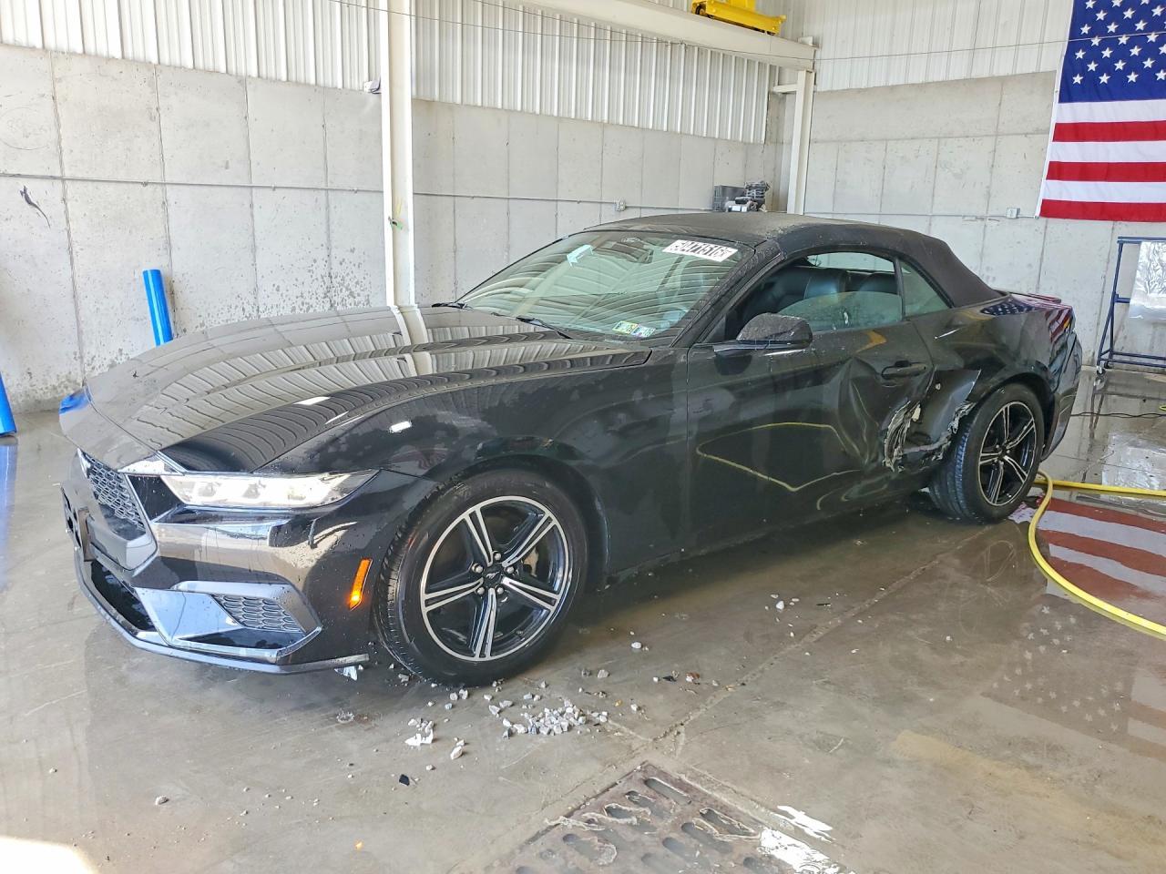 2024 Ford Mustang - zdjęcie główne